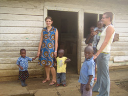 Hev and Hannah with some of the HOTPEC children